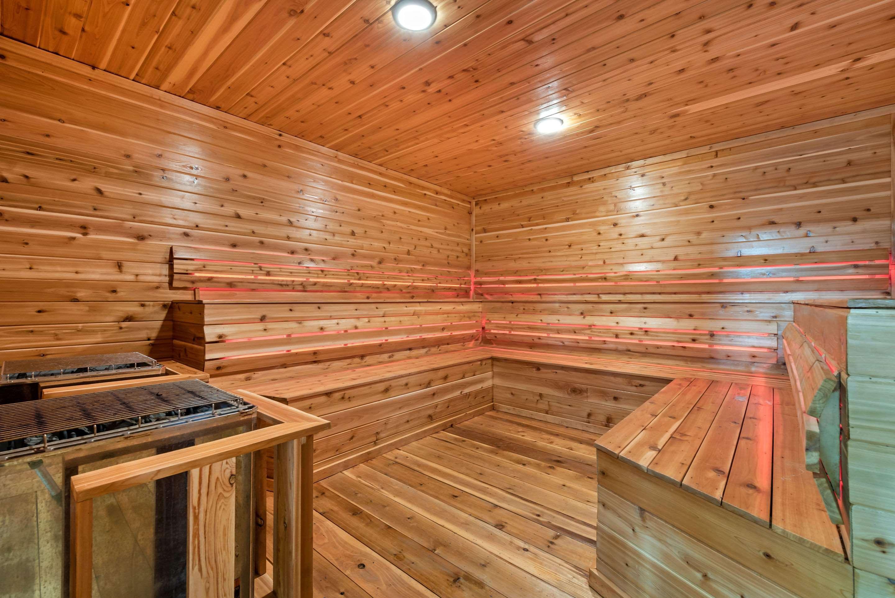 Clarion Hotel Conference Center - North Лексингтон Экстерьер фото